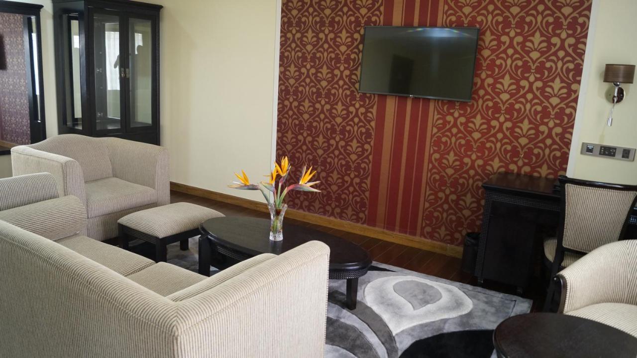 The White Rhino Hotel Nyeri Εξωτερικό φωτογραφία