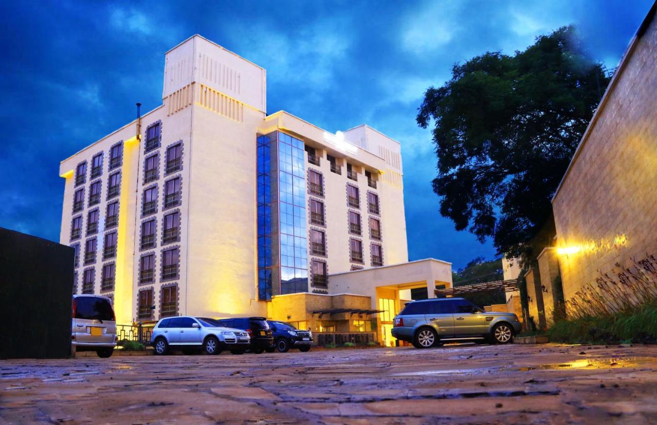 The White Rhino Hotel Nyeri Εξωτερικό φωτογραφία
